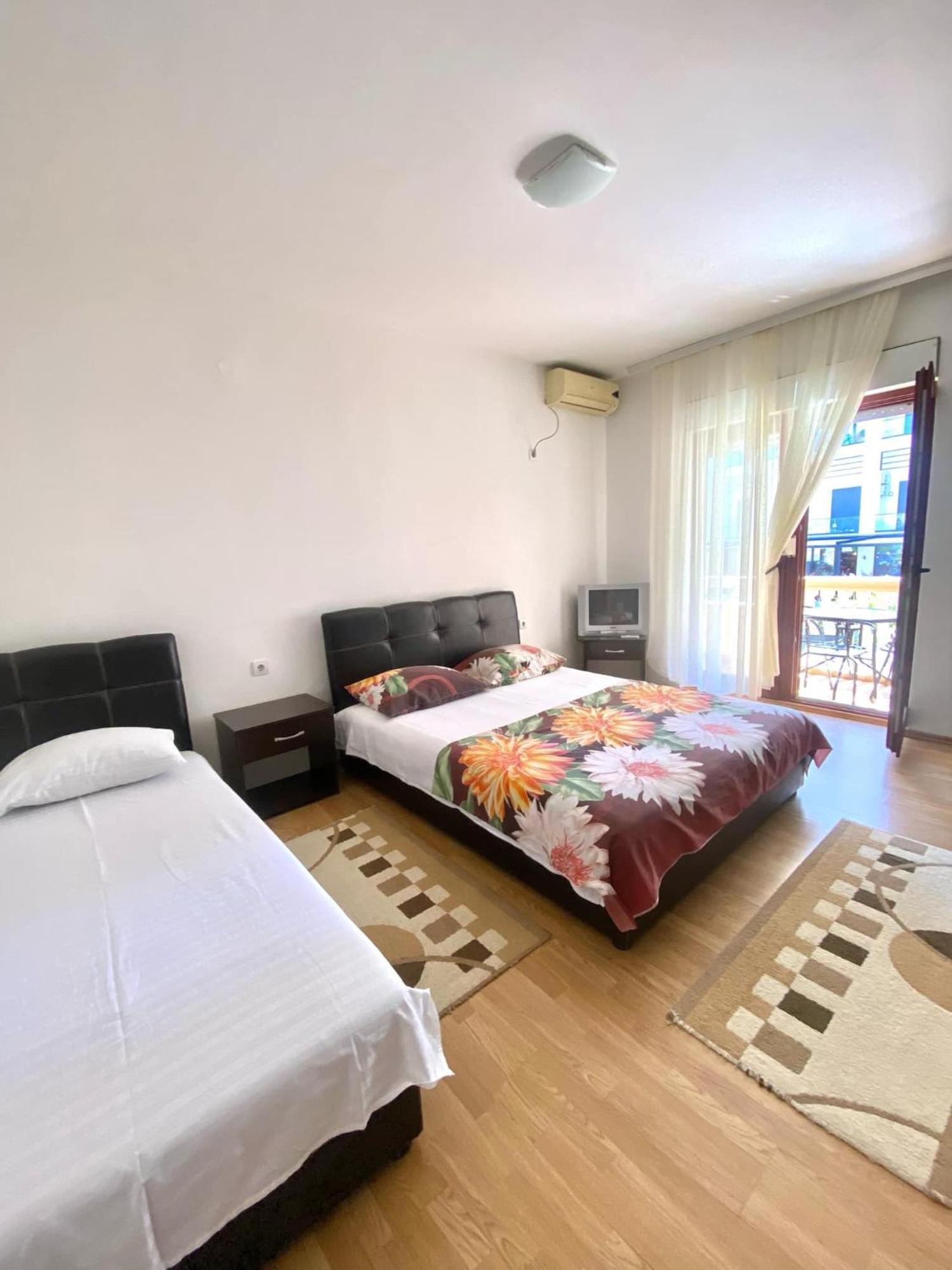 Dragovoja Lux Apartments & Rooms Ulcinj Eksteriør bilde