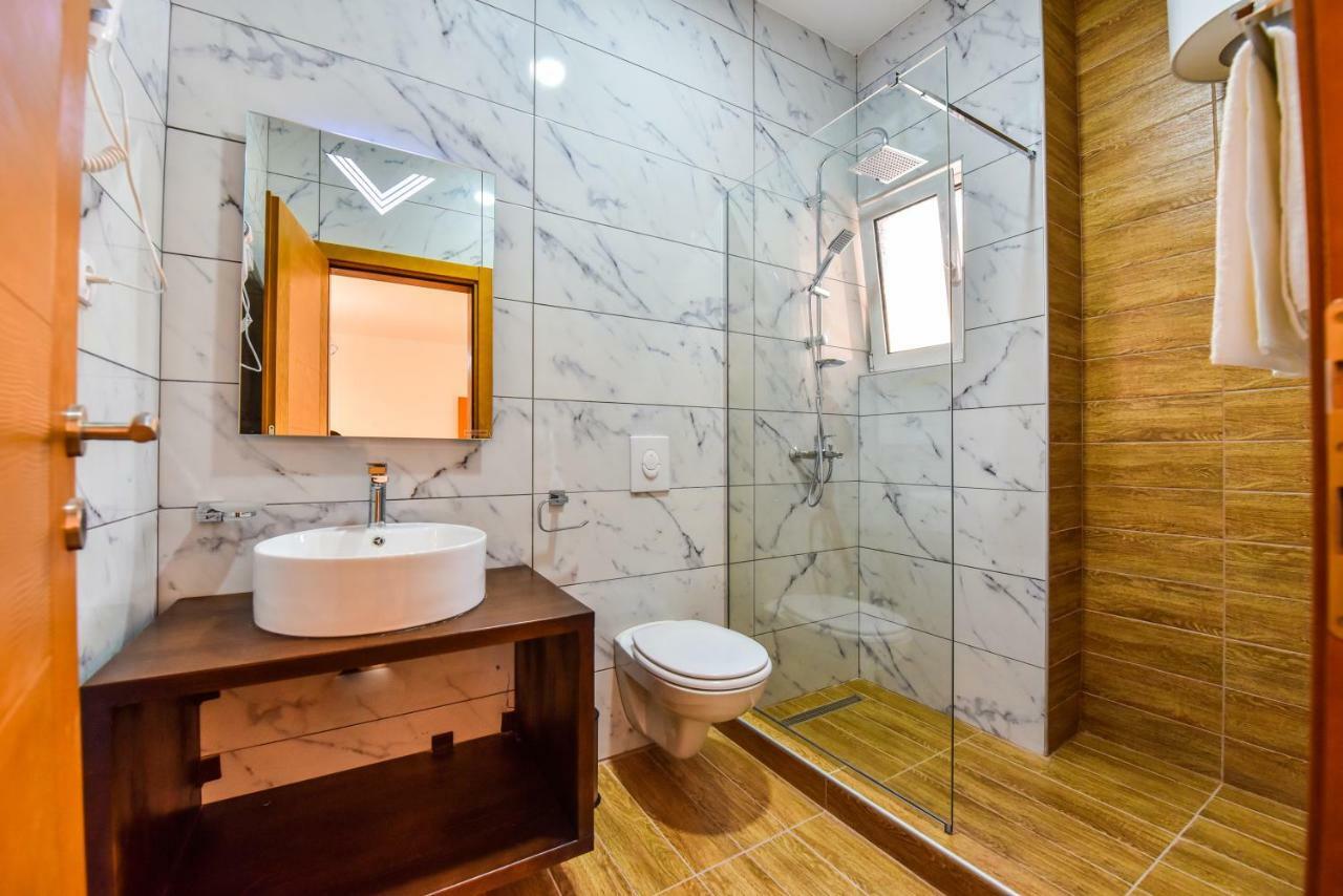 Dragovoja Lux Apartments & Rooms Ulcinj Eksteriør bilde