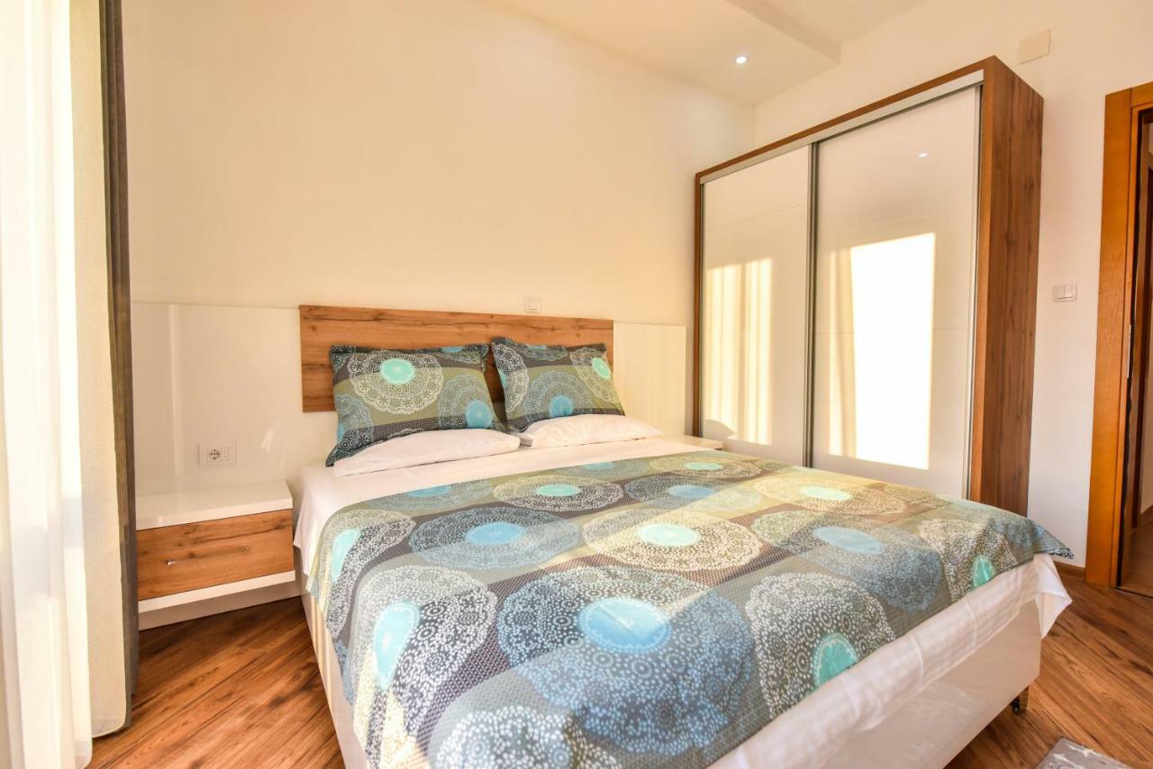 Dragovoja Lux Apartments & Rooms Ulcinj Eksteriør bilde